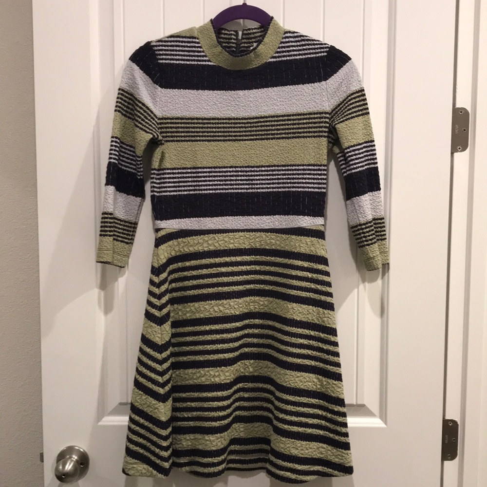 Striped stretchy turtleneck dress Sz XSP